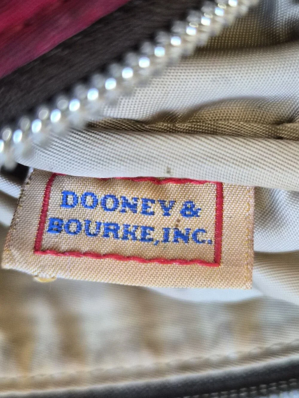 Dooney & Bourke North South Triple Zip Crossbody Bag Red Nylon Preppy Classic